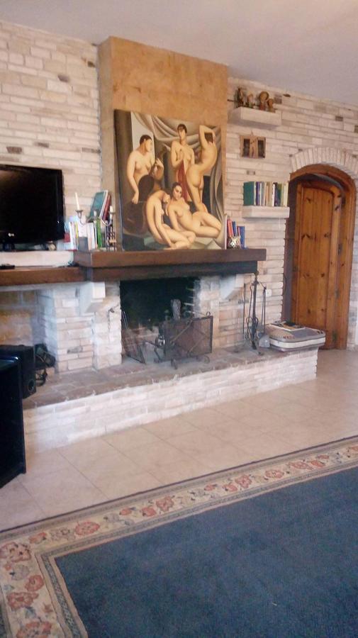Casina Delle Arti Bed and Breakfast San Cataldo  Buitenkant foto